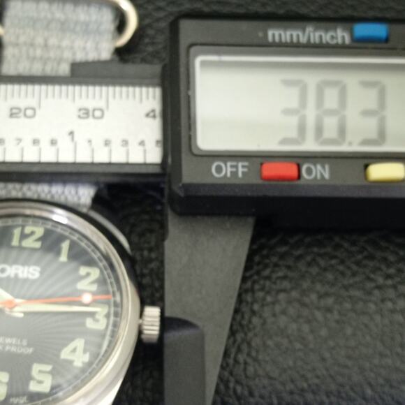 Oris Men's Silver and Gray Watch - Picture 7 of 9